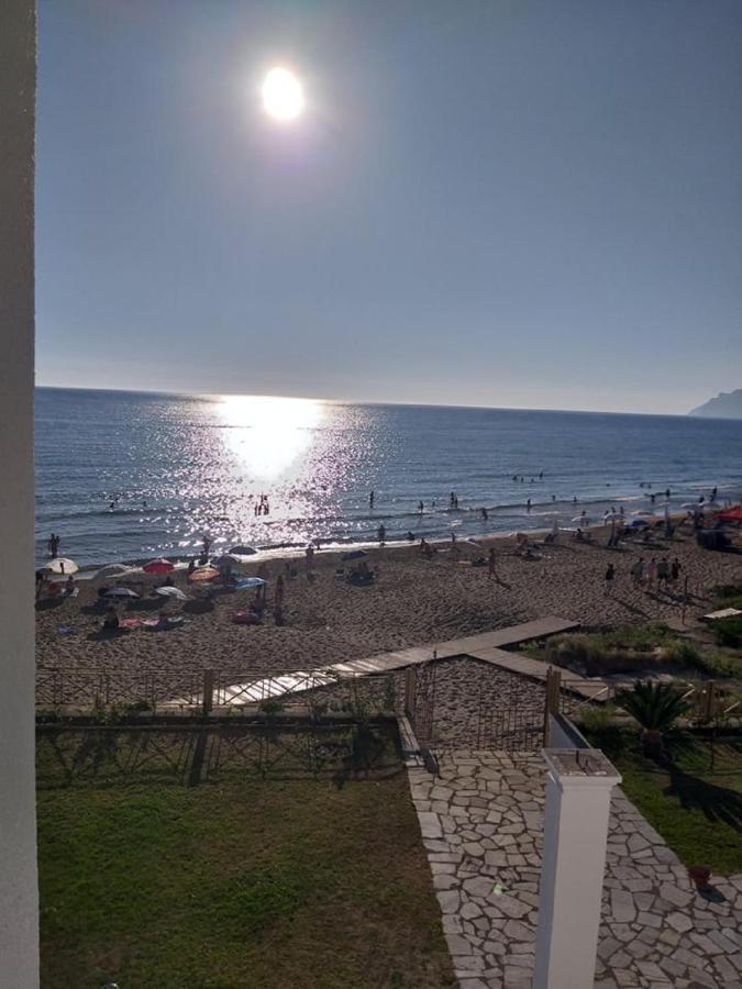 Nereides Apartments Agios Gordios  Eksteriør billede