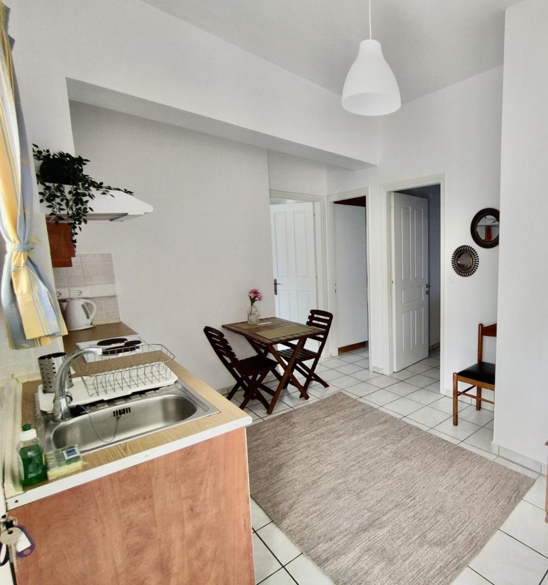 Nereides Apartments Agios Gordios  Eksteriør billede
