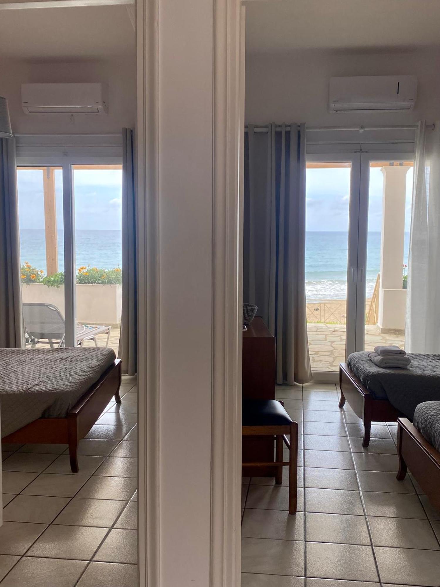Nereides Apartments Agios Gordios  Eksteriør billede